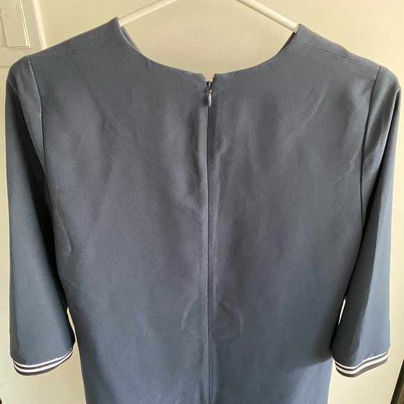 Banana Republic Short Sporty Dress - Picture 3 of 3